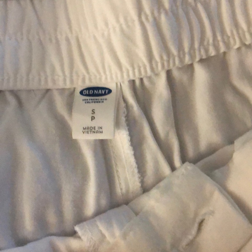 Old Navy🥳HP🥳Comfy Float White Pants - Picture 3 of 4